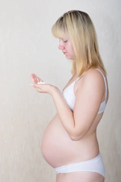 Traitement de la femme enceinte — Photo