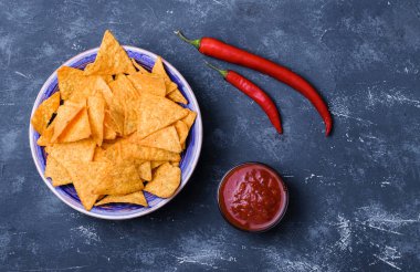 Meksikalı nacho cips