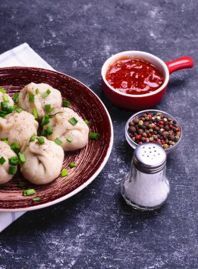 Gürcü hamur tatlısı khinkali 