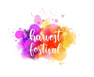 Hasat festivali - soyut suluboya boya arka plan üzerine el yazısıyla yazılmış modern el yazısı. Sonbahar veya sonbahar festivali konsepti çizimi