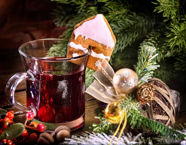 Traditionele drank tijdens de winter vooral rond kerst. — Stockfoto