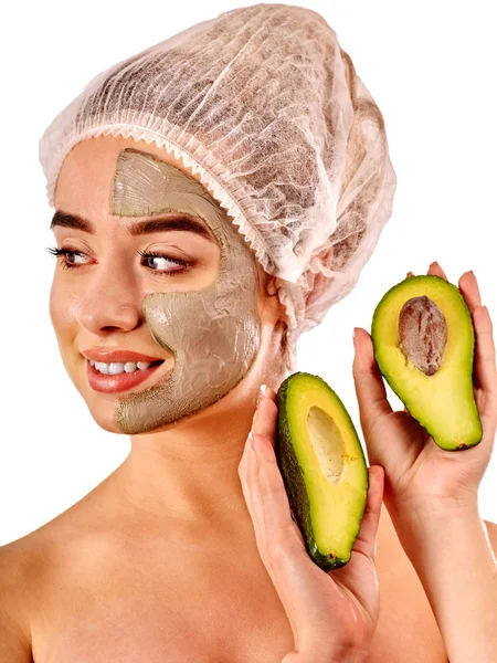 Topeng wajah lumpur wanita di salon spa. Pijat wajah  . — Stok Foto