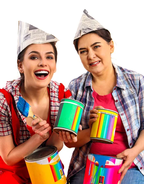 Reparera hem kvinnor håller Bank med färg för tapet. — Stockfoto