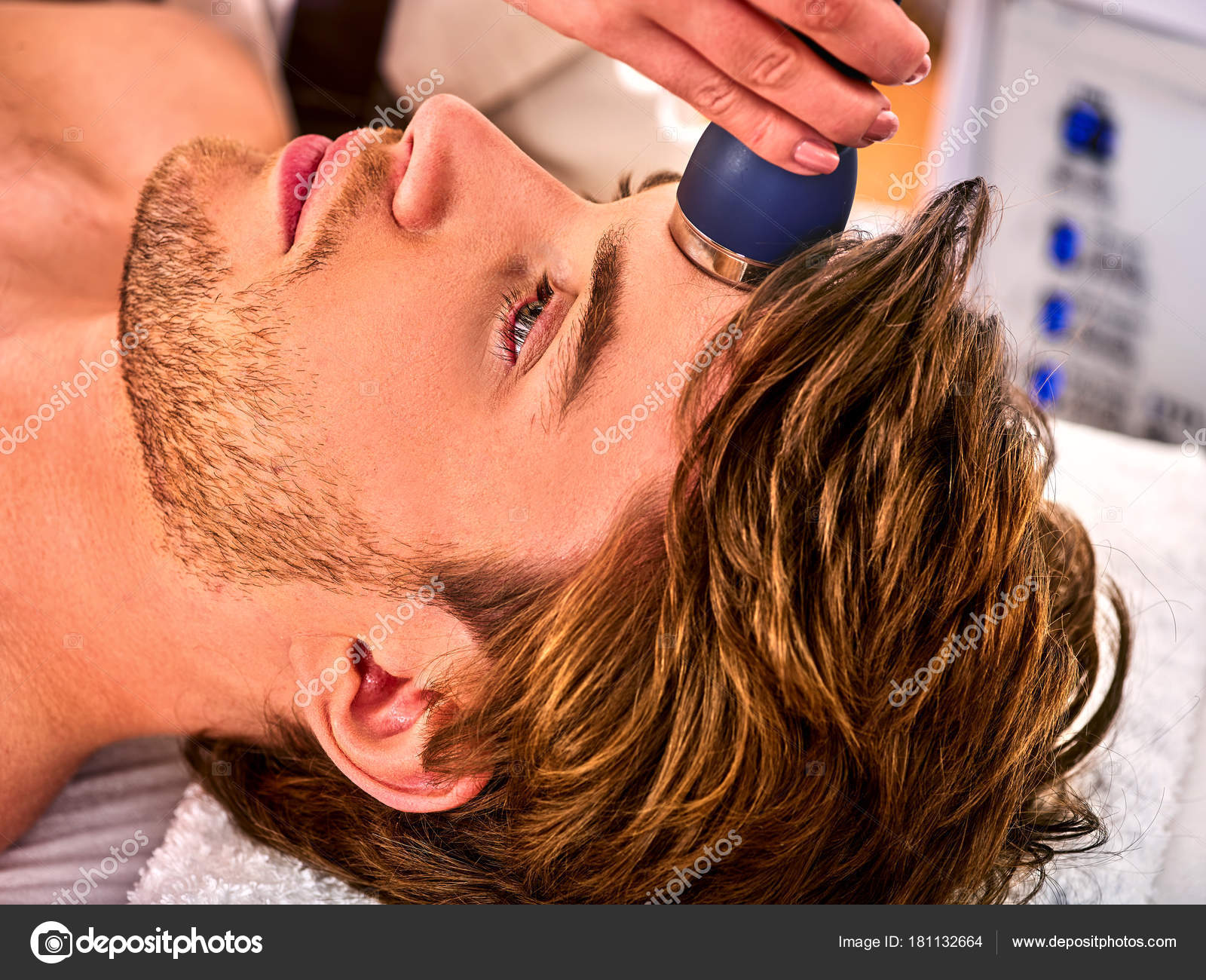 Face massage machine for cheap man