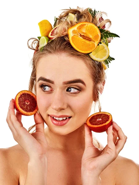 Maschera per capelli e viso da frutta fresca per il concetto di donna . — Foto Stock