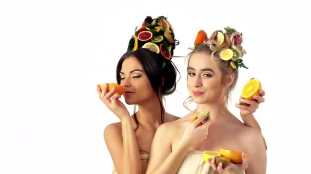 Μάσκα μαλλιών από φρέσκα φρούτα έννοια — Αρχείο Βίντεο