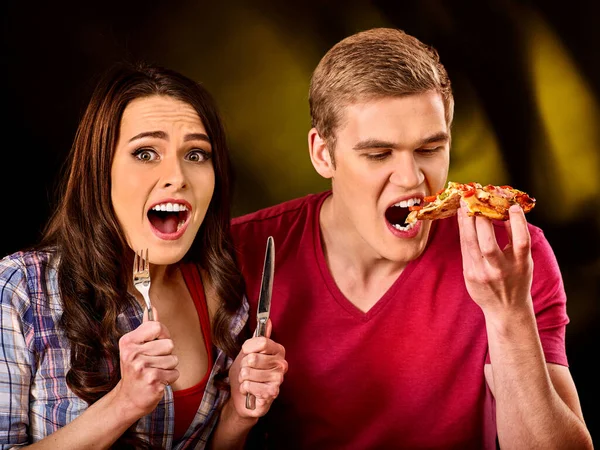 Takeaway πίτσα τροφίμων για δύο άνδρες και γυναίκες — Φωτογραφία Αρχείου