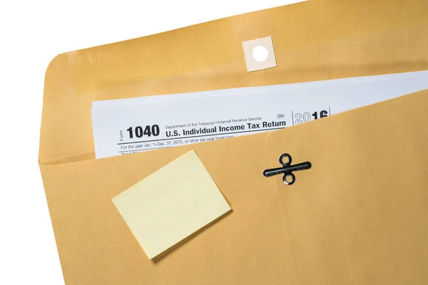 Tax Day blank reminder on envelope — Stock Photo, Image