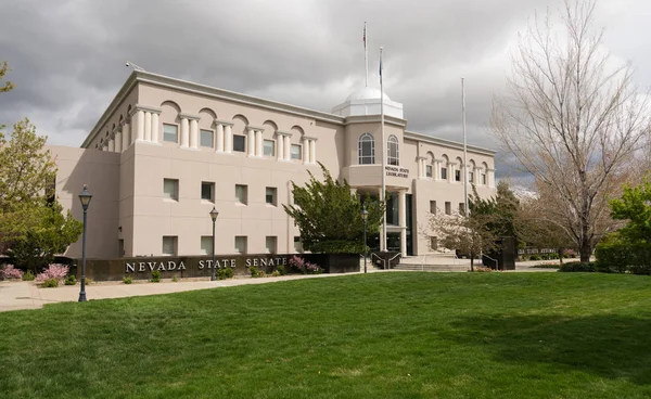 Entrada al edificio de la Legislatura Estatal de Nevada en Carson City — Foto de Stock