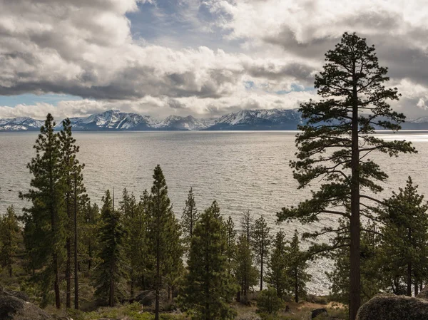 Stormy weather over Lake Tahoe, Nevada — Stock Photo, Image