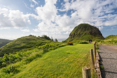 Maui Kuzey Doğu kıyı şeridi Kahekili karayolu üzerinden