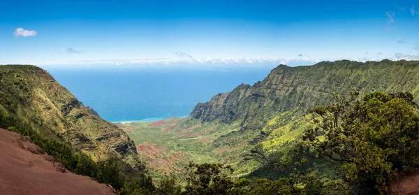 Panoramautsikt över Kalalau valley Kauai — Stockfoto