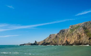 Hartland Quay North Devon'da taşlara benzersiz yapısını