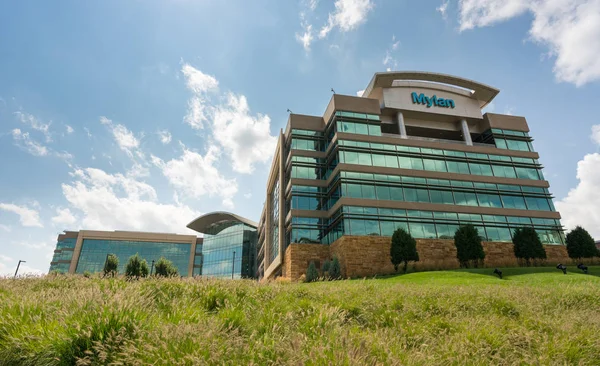 Mylan 公司总部设在宾夕法尼亚州的空隙 — 图库照片