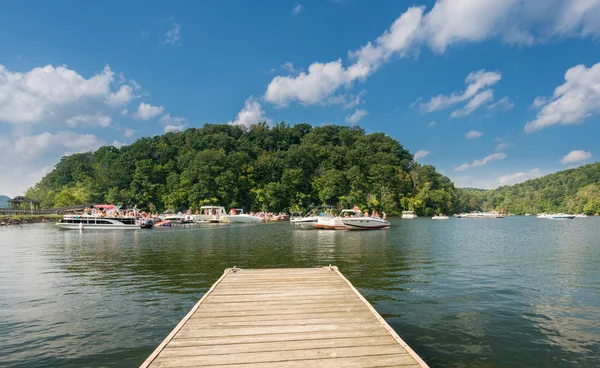 Labor day boating party on Cheat Lake Morgantown WV — Stock Photo, Image