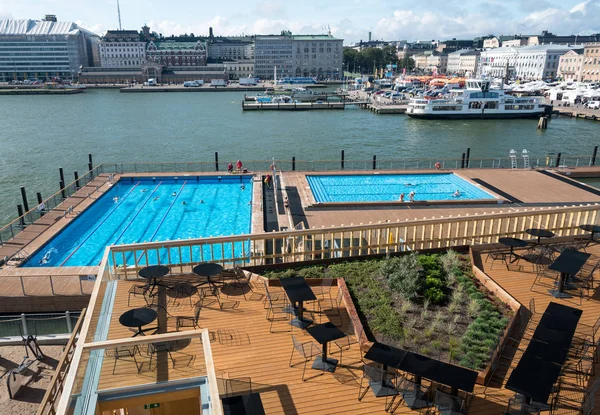 Pooler av marknaden i Helsingfors — Stockfoto