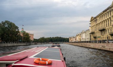 Waterfront ve kanallar, St Petersburg, Rusya