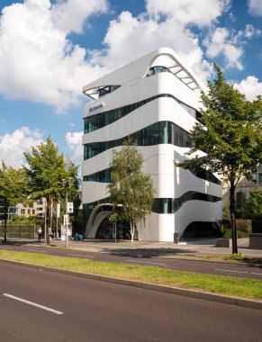 Ottobock bilim merkezi Berlin Almanya