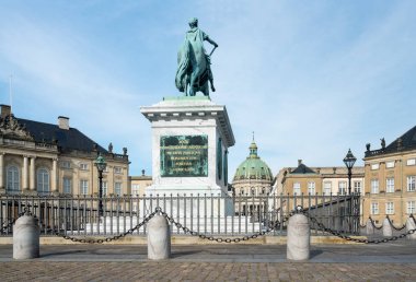 Kopenhag 'daki Amalienborg Sarayı