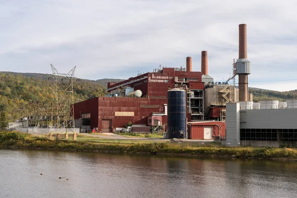 Shuttered Albright coal powered power station — Stock Photo, Image