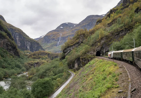 Paisagem da ferrovia Flam Line na Noruega — Fotografia de Stock