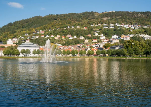 Bergen Lille Lungegardsvannet-tó — Stock Fotó