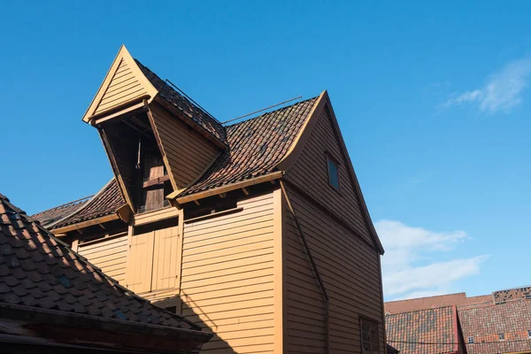 Bryggen obchody v Bergen, Norsko — Stock fotografie