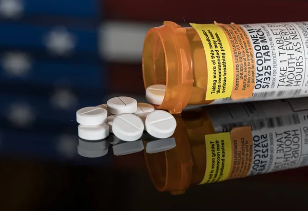 Macro de tabletas de opioides oxicodona — Foto de Stock