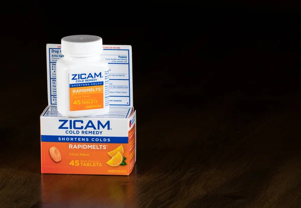 Zicam 감기 치료 보충 병 — 스톡 사진