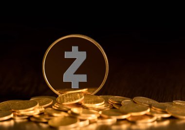 Zcash cryptocurrency altın arka plan resmi