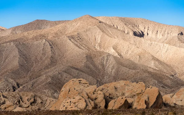 Badlands nahe Borrego-Quellen in der kalifornischen Wüste — Stockfoto
