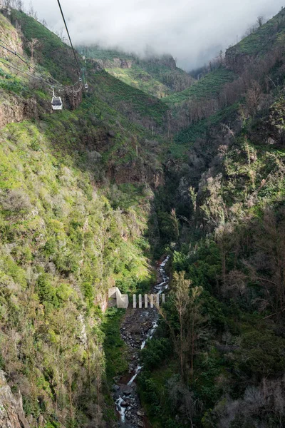 Eastland Alışveriş Merkezi Madiera içinde Monte üzerinden teleferik