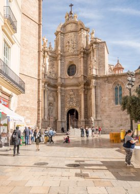 Valencia İspanya katedral giriş