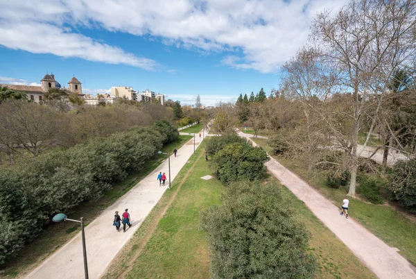 Lit de rivière sec dans l'ancienne ville de Valence Espagne — Photo