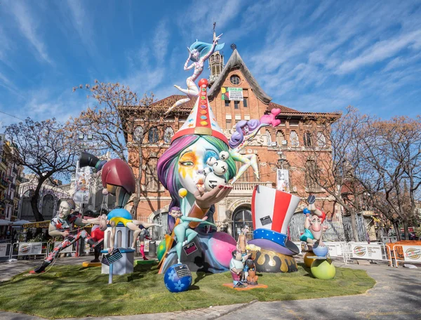 Valencia'da Fallas Festivali için oluşturulan karmaşık heykeller — Stok fotoğraf