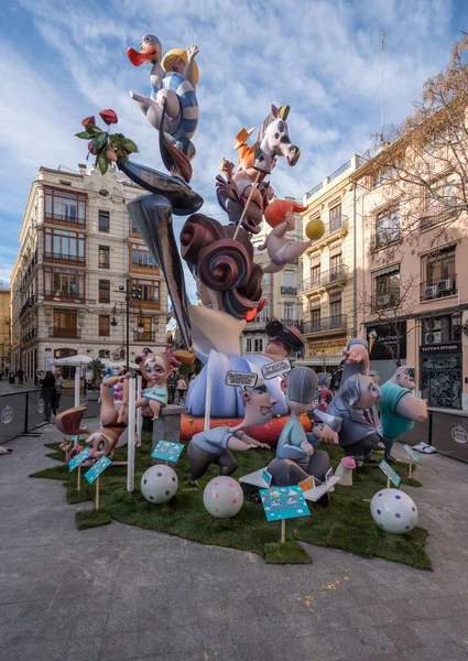 Complexe beelden gemaakt voor het Fallas Festival in Valencia — Stockfoto