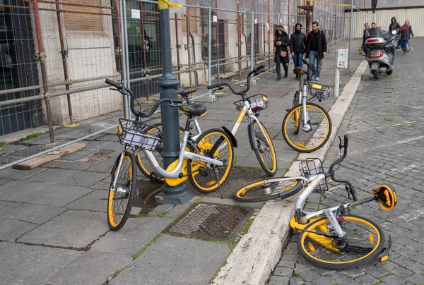 OBike велосипеды в Рим, Италия — стоковое фото