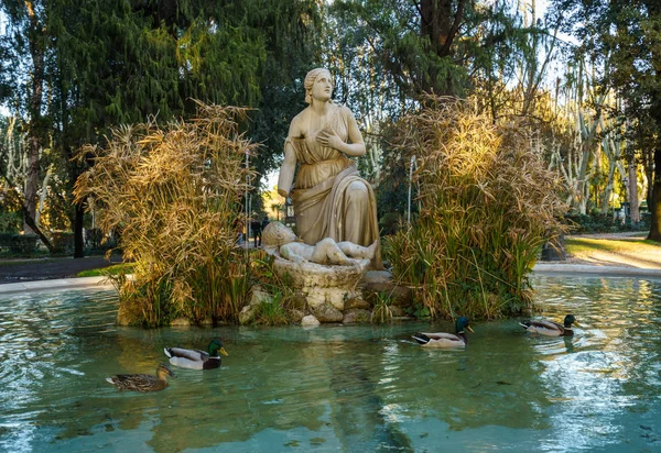Fontanna Mojżesza w ogrodach Borghese — Zdjęcie stockowe