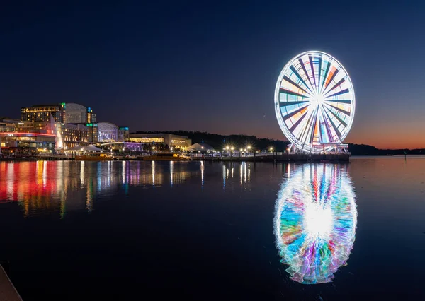 Roda gigante no porto nacional em Maryland fora de Washington DC — Fotografia de Stock