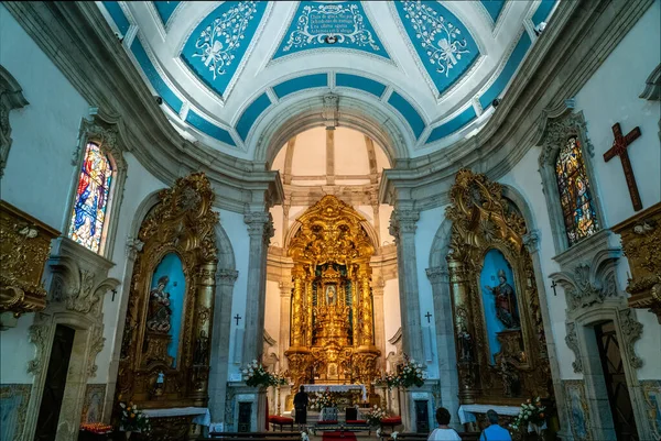 Iglesia Nuestra Señora de los Remedios sobre la ciudad de Lamego en el norte de Portugal — Foto de Stock