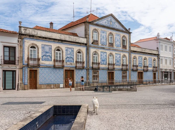 Casa de Santa Zita con revestimiento de cerámica en Aveiro en Portugal —  Fotos de Stock