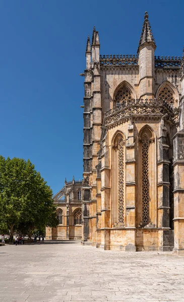 Exteriér fasády kláštera Batalha u Leirie v Portugalsku — Stock fotografie