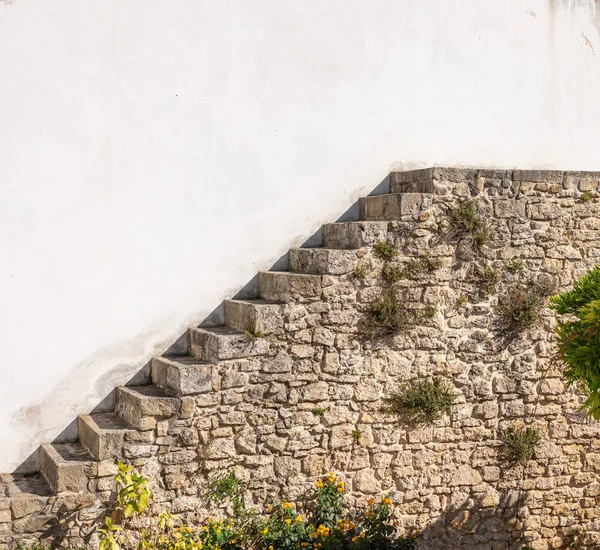 Staircase to nowhere in old walled town of Obidos in central Portugal — Stock Photo, Image