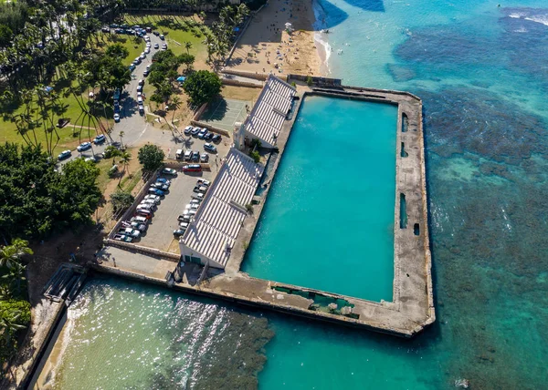 Ruins of the Waikiki Natatorium War Memorial on Oahu, Hawaii — Stockfoto