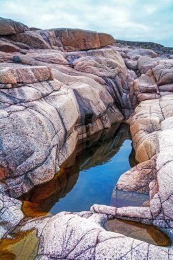 Barents Denizi üzerinde kutup günün gece