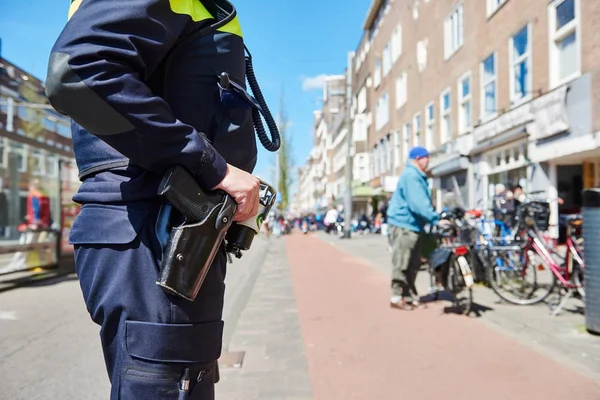 City safety. policeman in the street — Stock Photo, Image