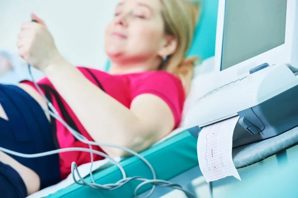 Cardiotocography under graviditet. fostrets hjärtslag undersökning — Stockfoto