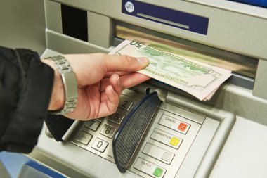 Dolar nakit para--dan Atm çekme