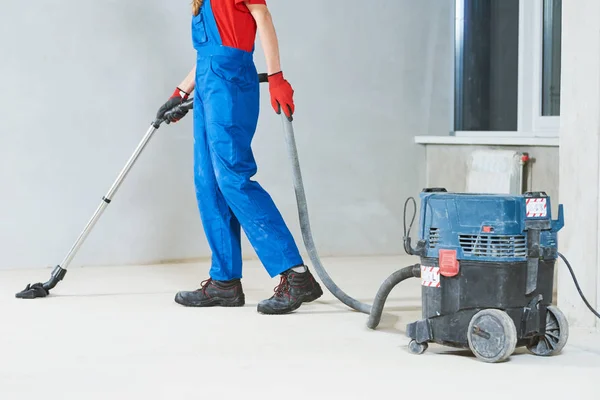Cleaning service. dust removal with vacuum cleaner — Stock Photo, Image