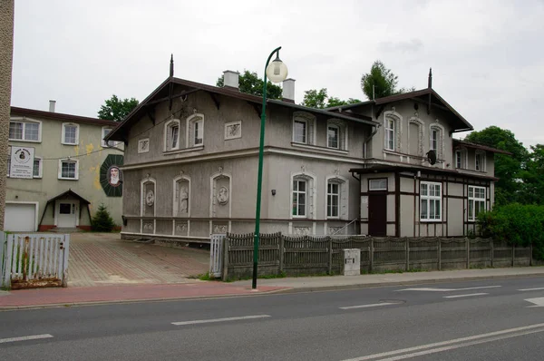 Kota rincian dan warga di Lubniec — Stok Foto